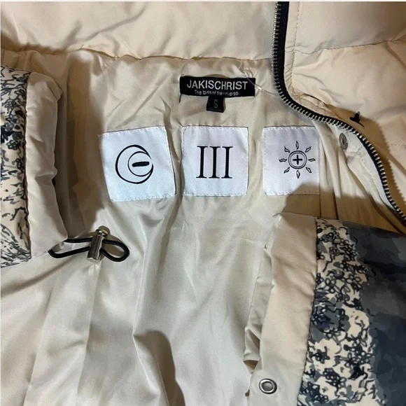 Jackischrist Castle Puffer